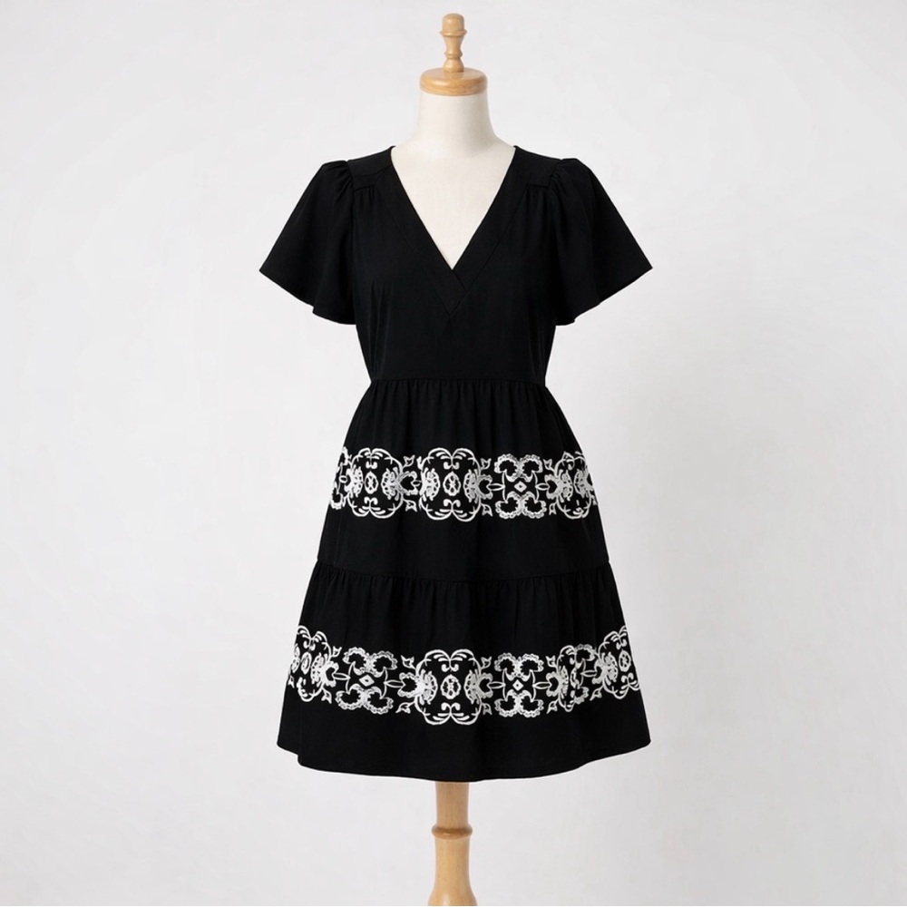 Old Navy Embroidered Mini Swing Dress Sz S